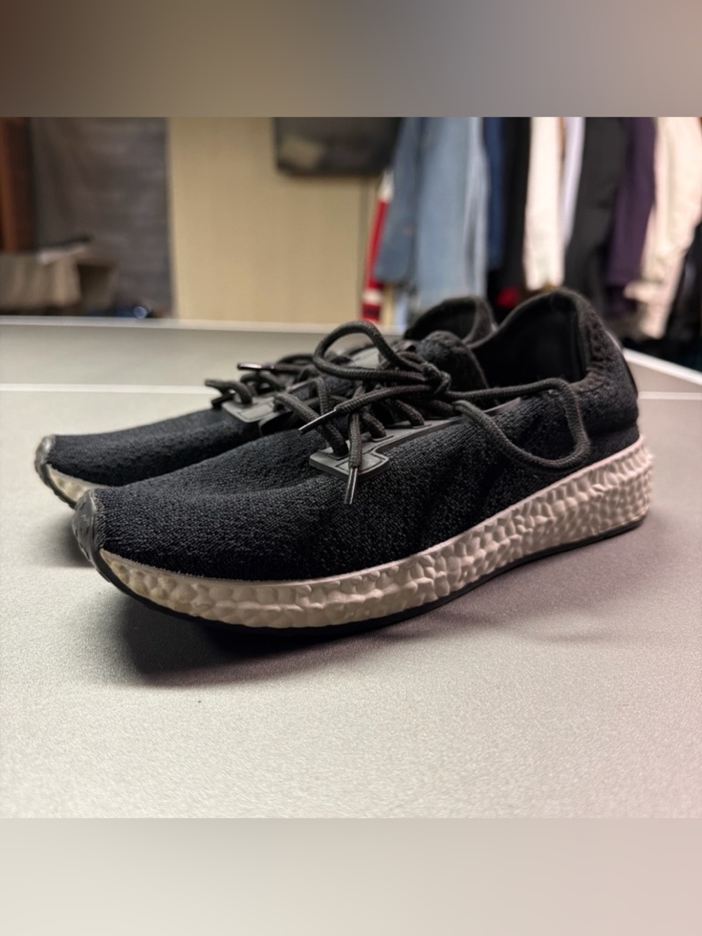 Danskin Free Lace-up Sneaker, Women's‎ Size 6M Black